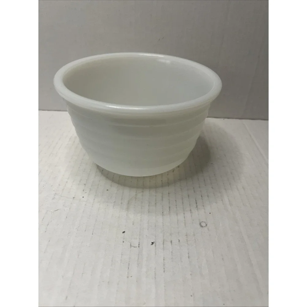Vintage Hamilton Beach Ribbed Milk Glass Small Mixing Bowl 6